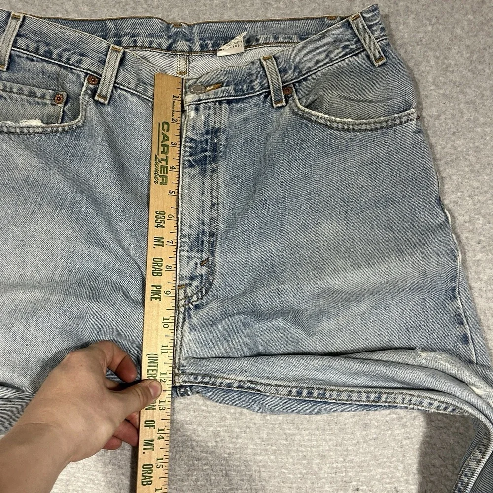 Levis item flawed